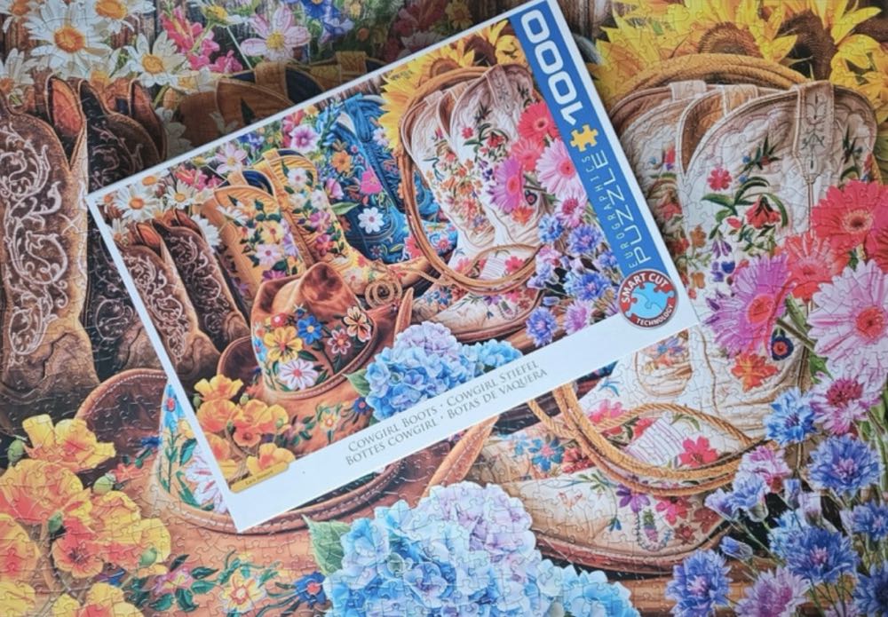Cowgirl Boots - EuroGraphics puzzle collectible [Barcode 0628136659482] - Main Image 4