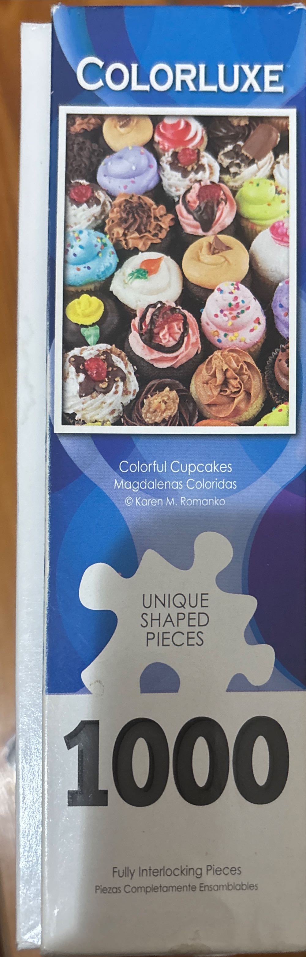 Colorluxe 1000 Colorful Cupcakes - Colorluxe puzzle collectible [Barcode 9341102313515] - Main Image 4