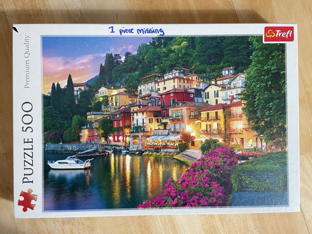 Lake Como, Italy - Trefl puzzle collectible [Barcode 5900511372908] - Main Image 2