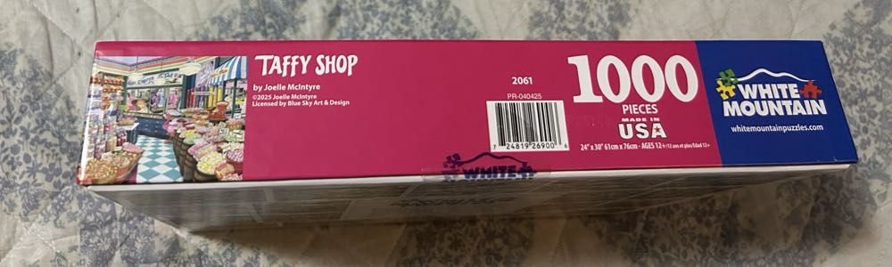 Taffy Shop - White Mountain puzzle collectible [Barcode 724819269006] - Main Image 3