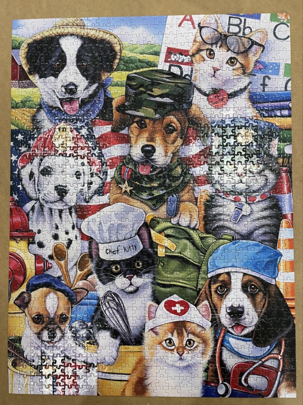 Working Paws - Crown & Andrews 🇦🇺 puzzle collectible [Barcode 9317762188121] - Main Image 2