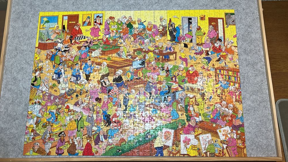 Jumbo Games Jan Van Haasteren The Retirement Home Jigsaw Adult Jigsaw Pieces - Jumbo puzzle collectible [Barcode 8721017604471] - Main Image 2