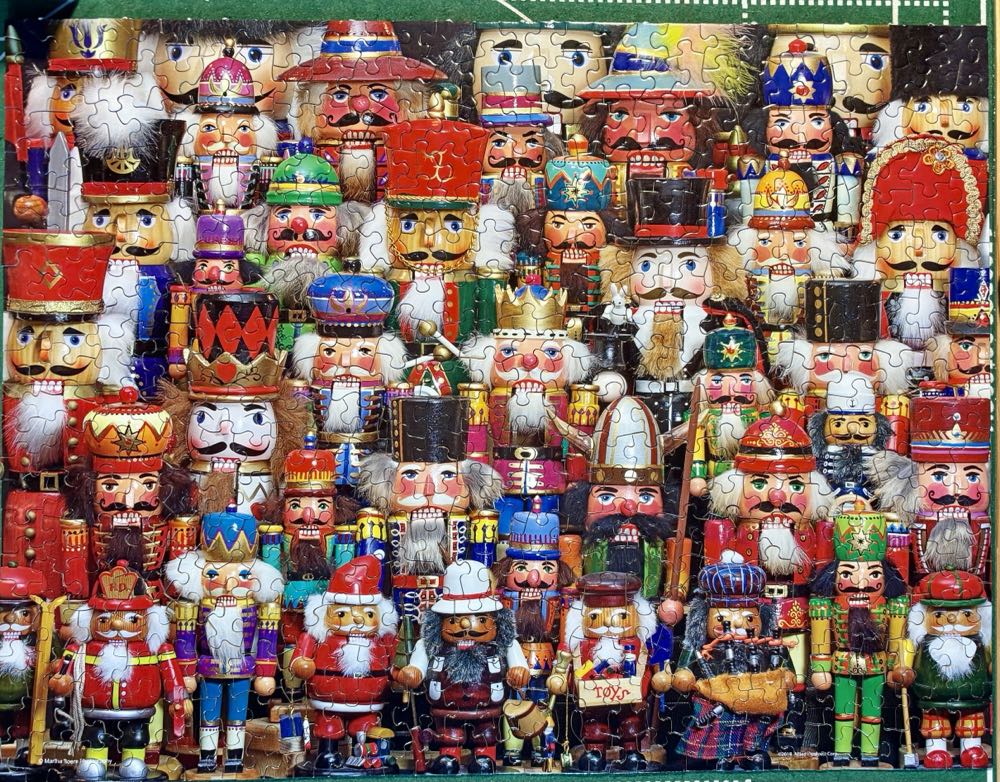 Nutcracker Collection - Springbok 🇺🇸 puzzle collectible [Barcode 091683015672] - Main Image 2