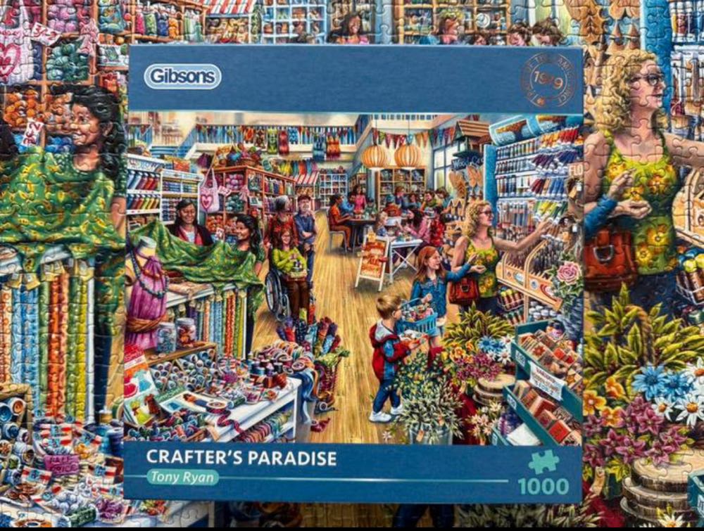 Crafters Paradise - Gibsons puzzle collectible [Barcode 5012269064261] - Main Image 4