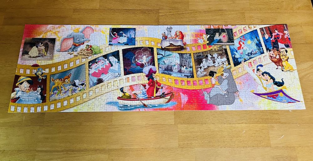 Disney Movie Moments Panoramic - Mega Puzzles puzzle collectible [Barcode 072348505714] - Main Image 2