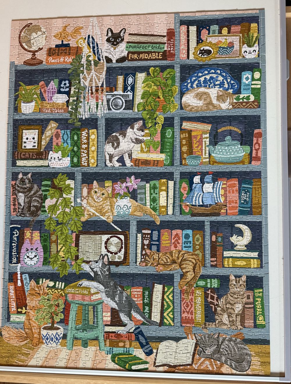 Cats At Home Library - Buffalo Games puzzle collectible [Barcode 079346137145] - Main Image 2