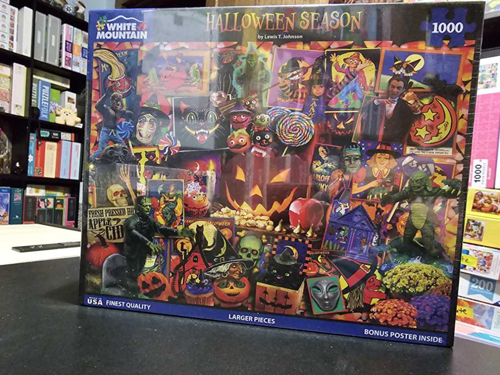Halloween Season  - White Mountain puzzle collectible [Barcode 724819268863] - Main Image 3