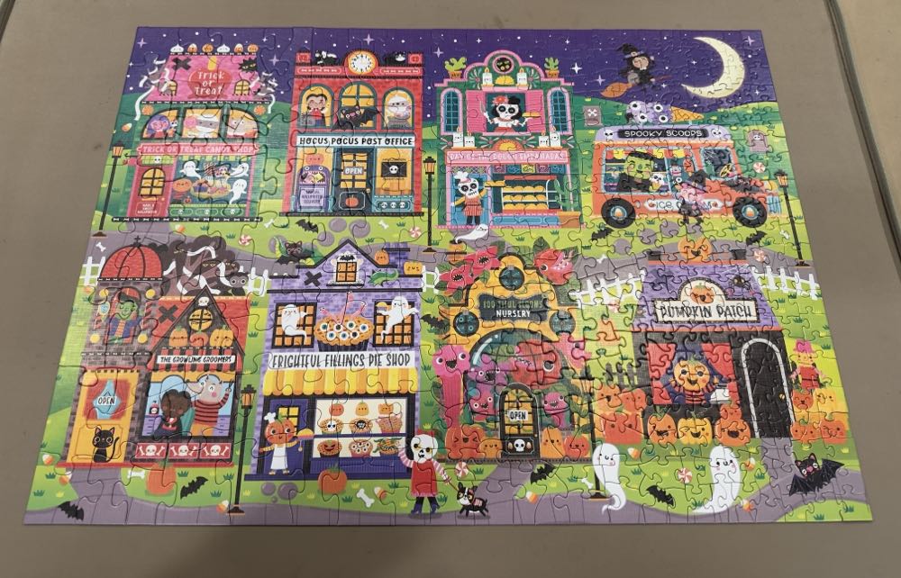 Boo Town * Keeper* - Cobble Hill puzzle collectible [Barcode 625012470438] - Main Image 2