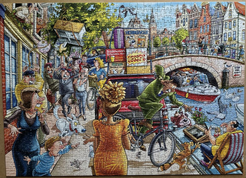 Wasgij Original 45 - Moving Day - Holdson puzzle collectible [Barcode 9414131777860] - Main Image 2