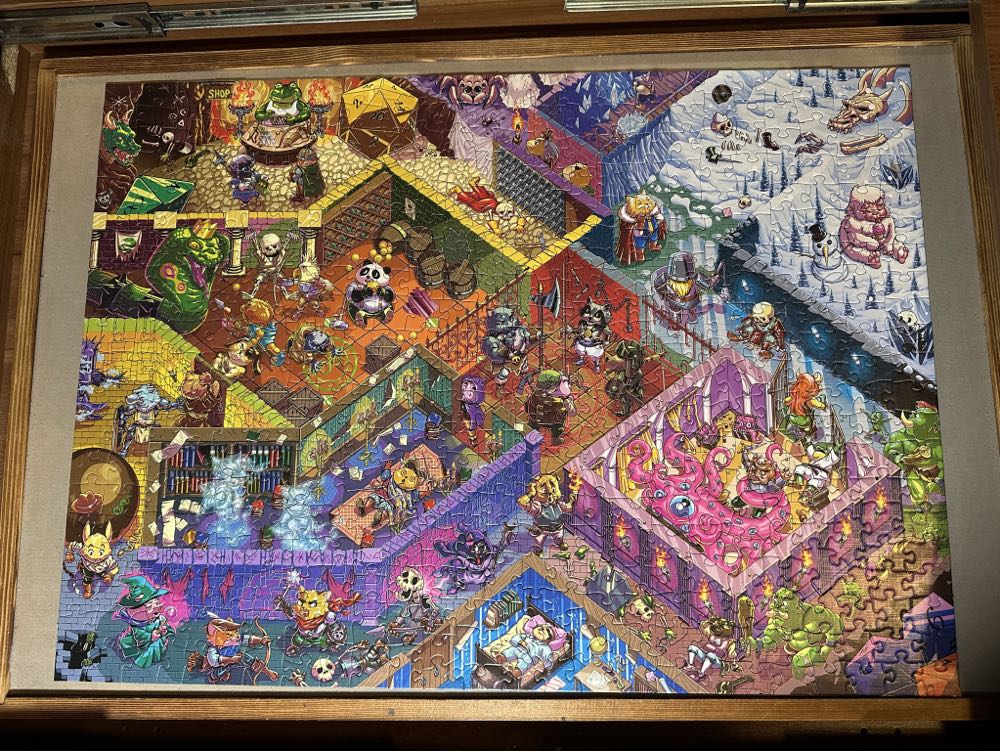 Dungeon Run - Cobble Hill puzzle collectible [Barcode 625012451291] - Main Image 2