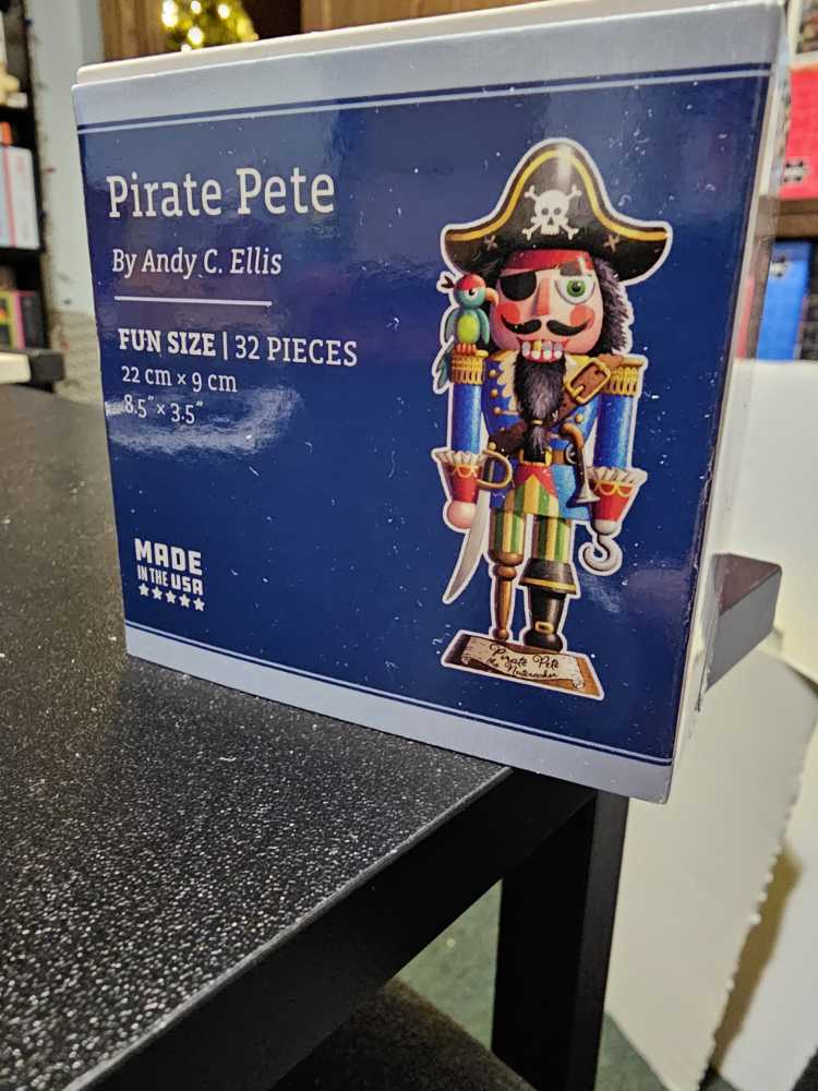 Pirate Pete - Boardwalk puzzle collectible [Barcode 671095350020] - Main Image 2