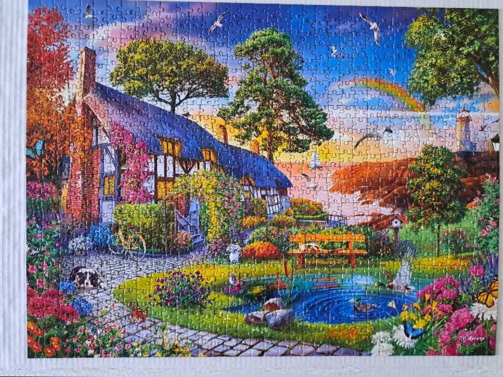 Over The Rainbow - Master Pieces puzzle collectible [Barcode 705988525506] - Main Image 2
