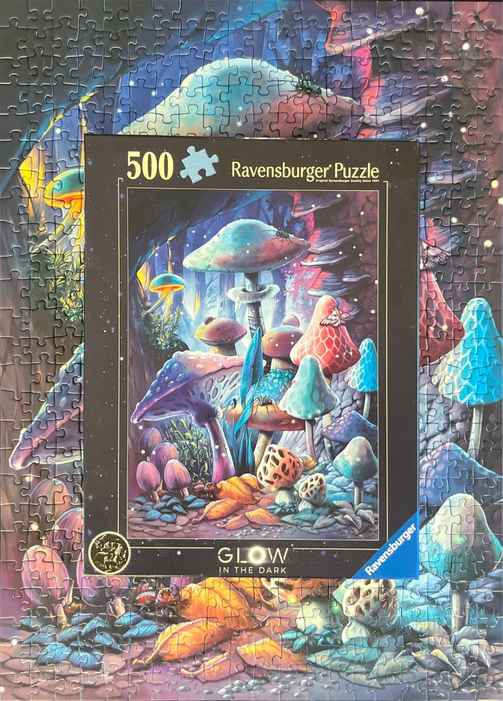 Moonlight Mushrooms - Ravensburger puzzle collectible [Barcode 4005555013860] - Main Image 4