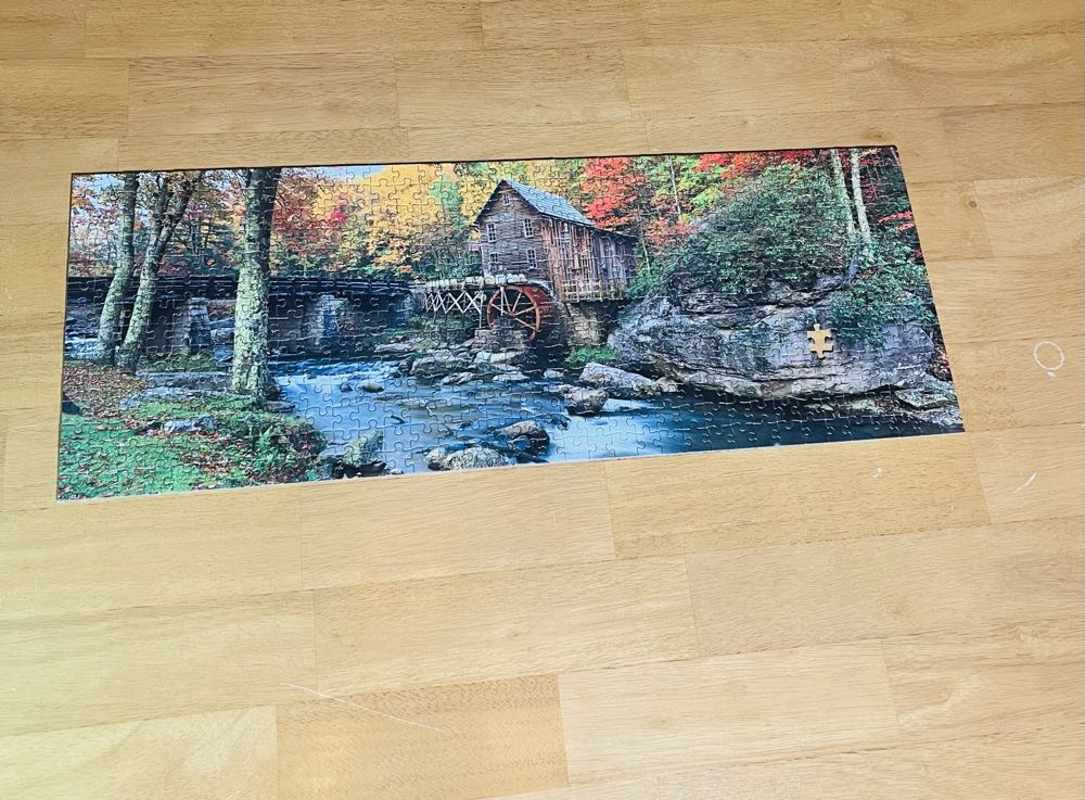 Glade Creek Grist Mill, West Virginia - Pressman puzzle collectible [Barcode 021853102154] - Main Image 2