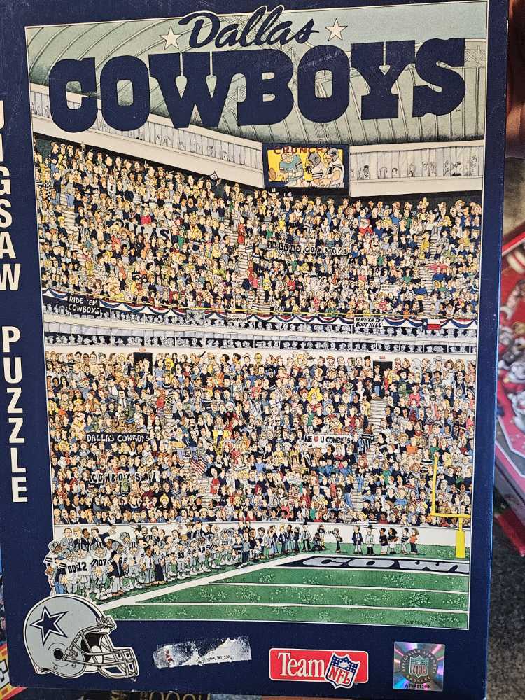 Cowboys  puzzle collectible [Barcode 079346100125] - Main Image 2