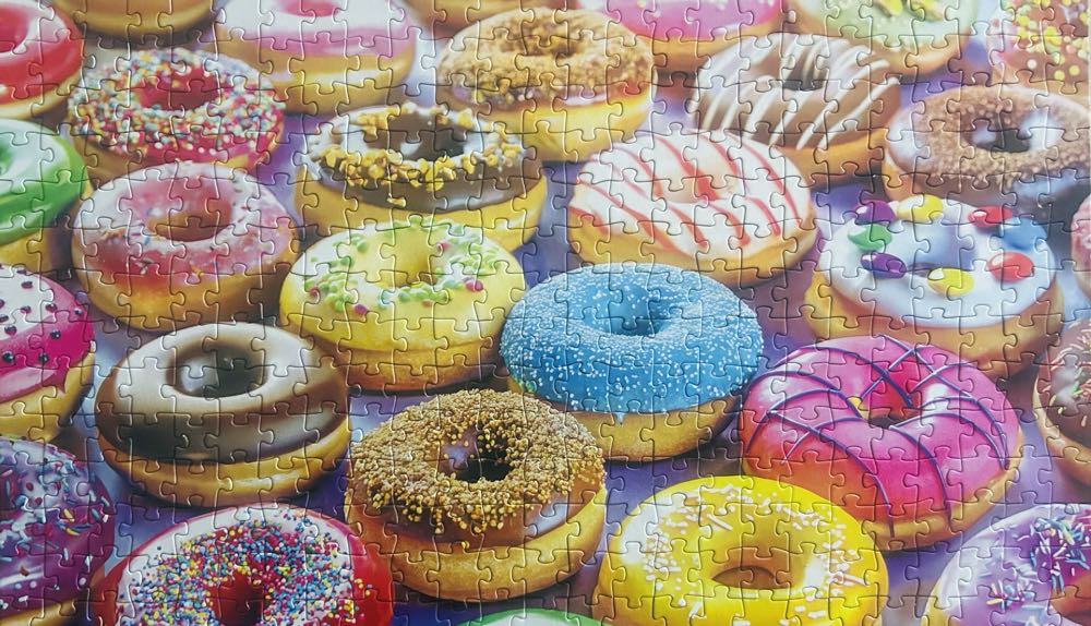 0191 Cra-Z-Art: Delicious Glazed Donuts - Cra-Z-Art puzzle collectible [Barcode 4895145425438] - Main Image 2