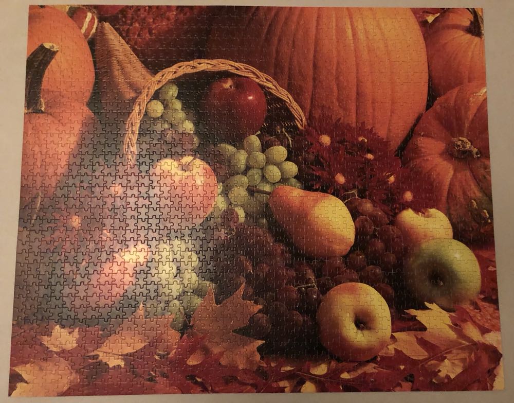 Autumn Cornucopia - Golden Guild puzzle collectible [Barcode 033500046674] - Main Image 3