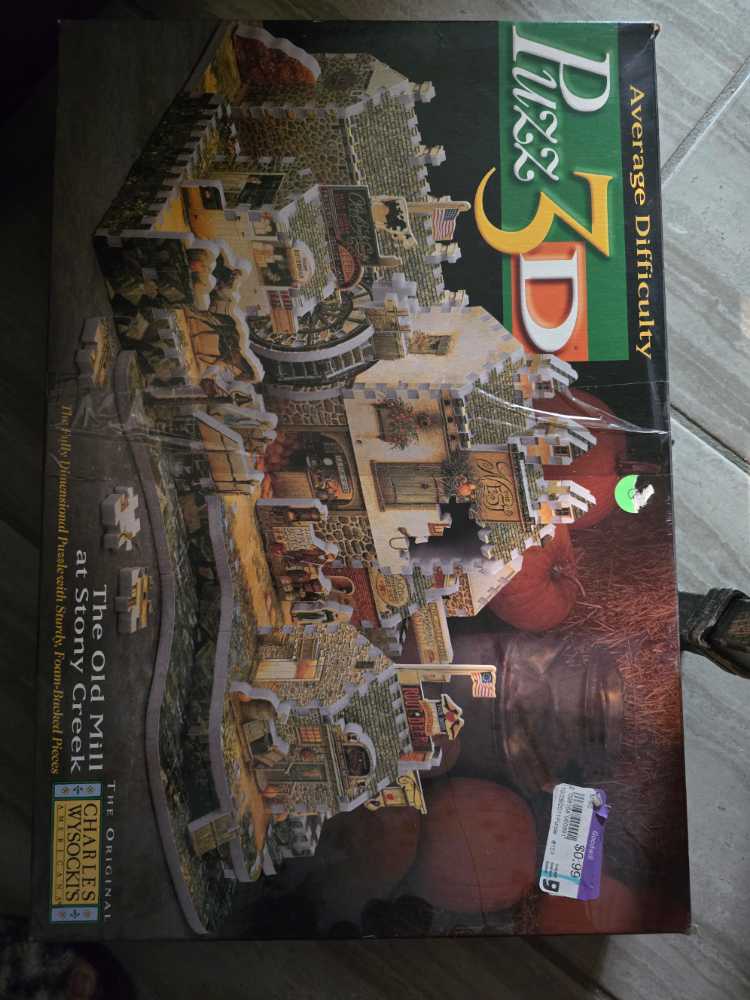 The Old Mill at Stony Creek - Milton Bradley puzzle collectible [Barcode 032244041372] - Main Image 2