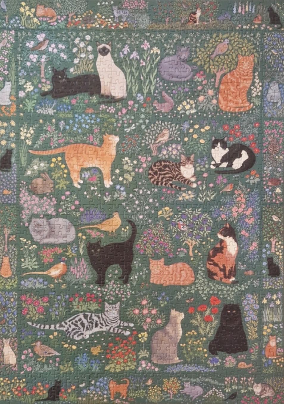 Tapestry Garden  (Agnes €13,00) - Gibsons puzzle collectible [Barcode 5012269071658] - Main Image 3