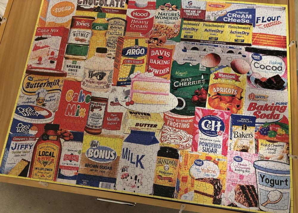 SOLD Bake A Cake - White Mountain puzzle collectible [Barcode 724819269259] - Main Image 6