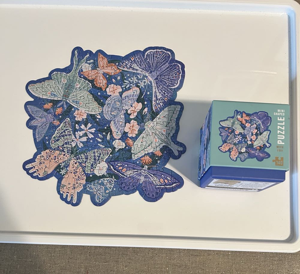 Luminous Butterflies - Lantern Press puzzle collectible - Main Image 4
