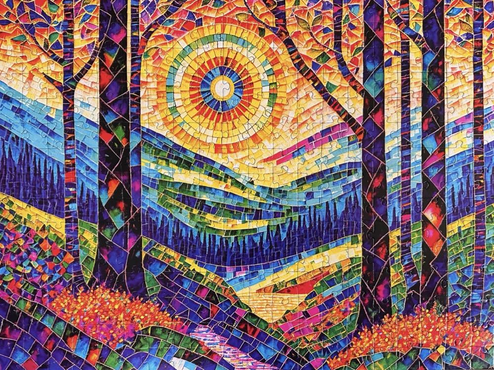 *Stained Glass: The Sun Shines On Dreamland - Rose Art puzzle collectible - Main Image 3