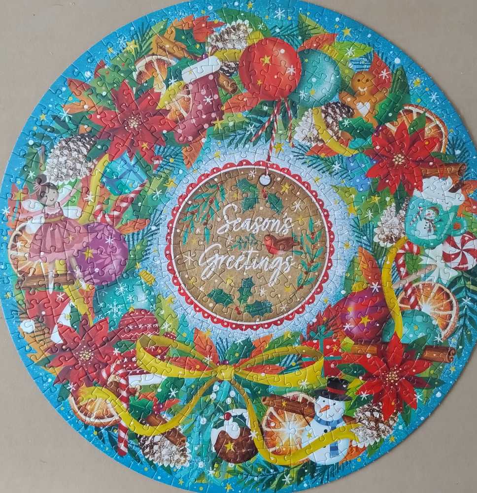 Seasonal Greetings - Gibsons puzzle collectible - Main Image 2