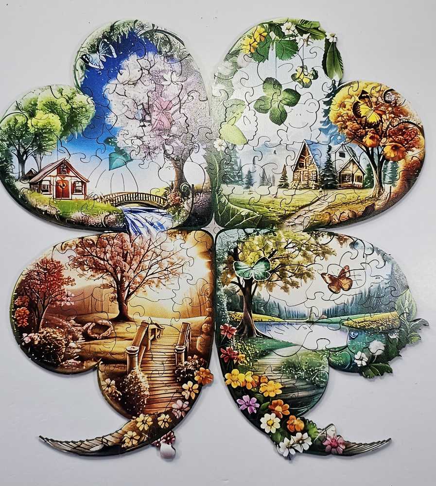 4 Leaf Clove - Wooden Puzzle puzzle collectible - Main Image 2