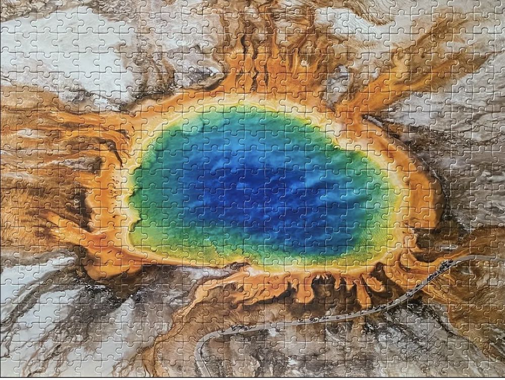 0022 Hinkler: Grand Prismatic Spring - Hinkler puzzle collectible - Main Image 2