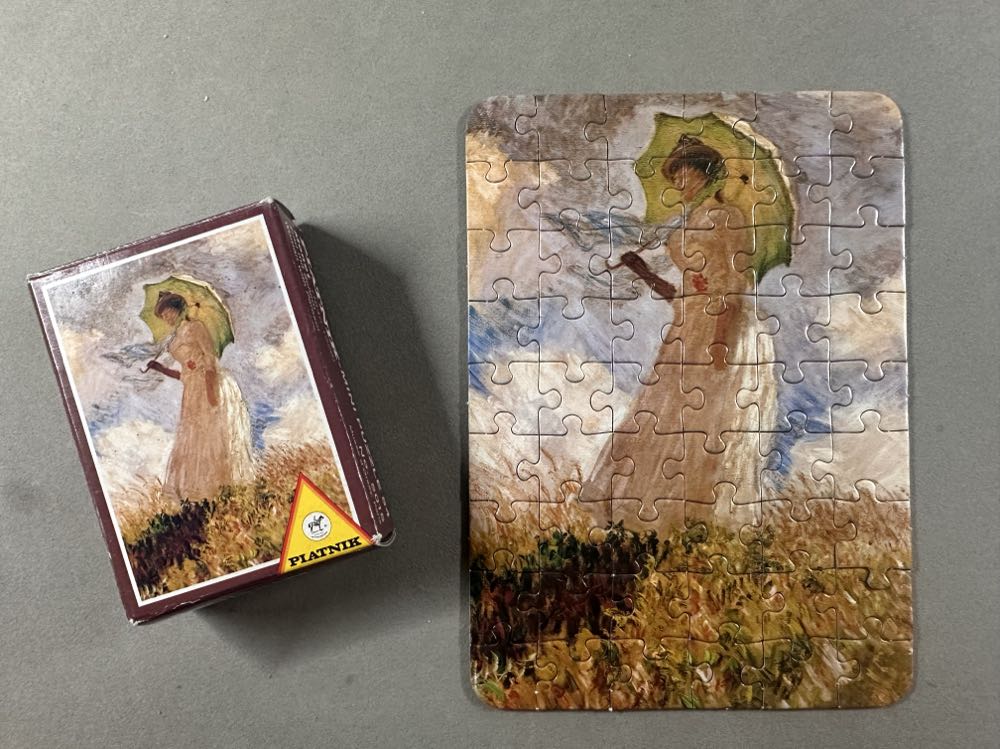 Woman With Parasol - Platnik puzzle collectible [Barcode 9001890501098] - Main Image 3