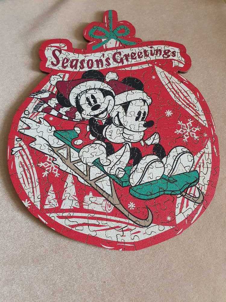 Disney Christmas Mickey - Trefl Wood Craft puzzle collectible - Main Image 3