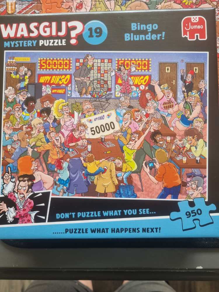 Cobble Hill 500 Piece Zodiac Puzzle Capricorn Sample Poster Included