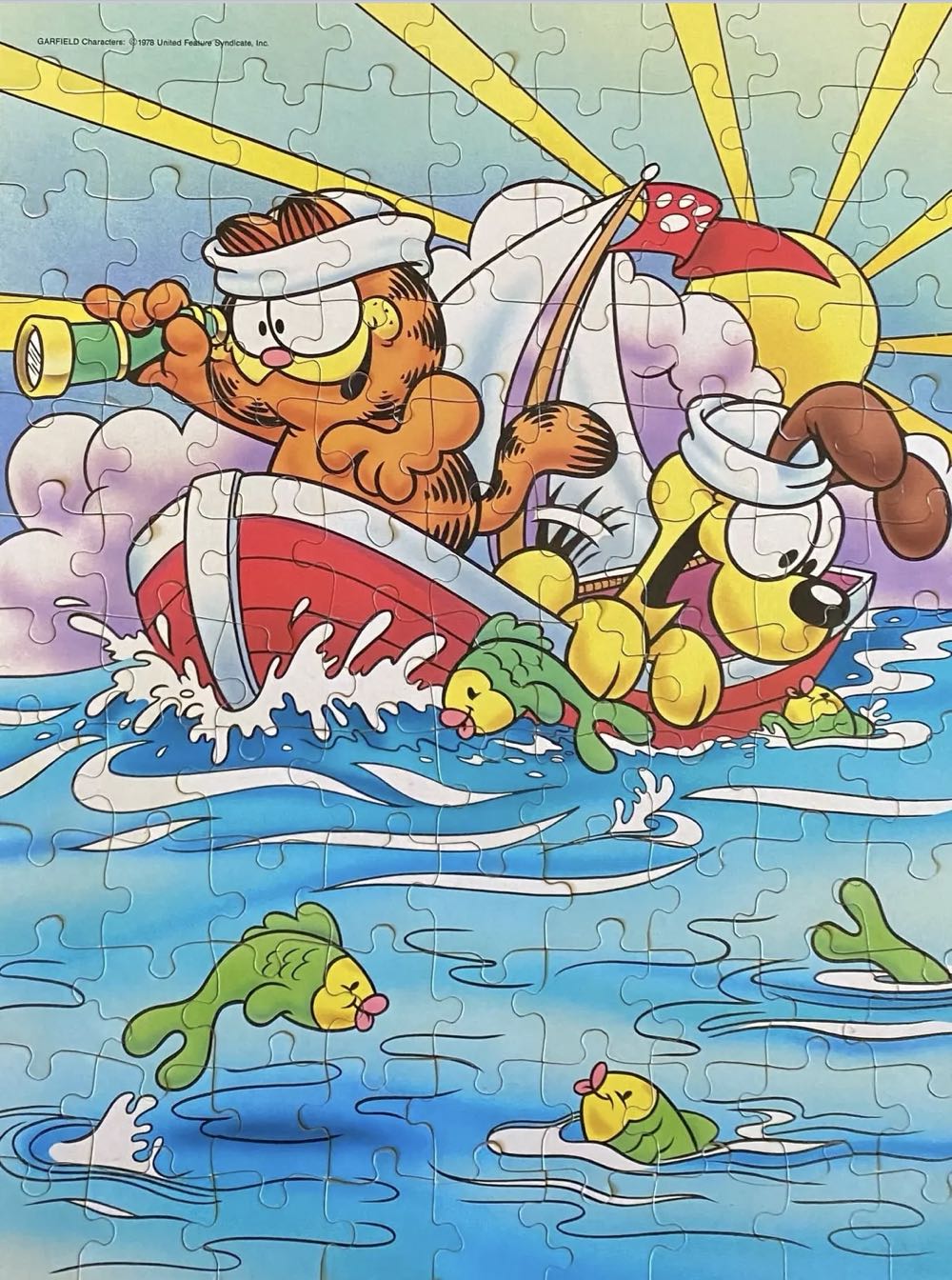 0049 Golden: Garfield Fishing - Golden puzzle collectible - Main Image 2