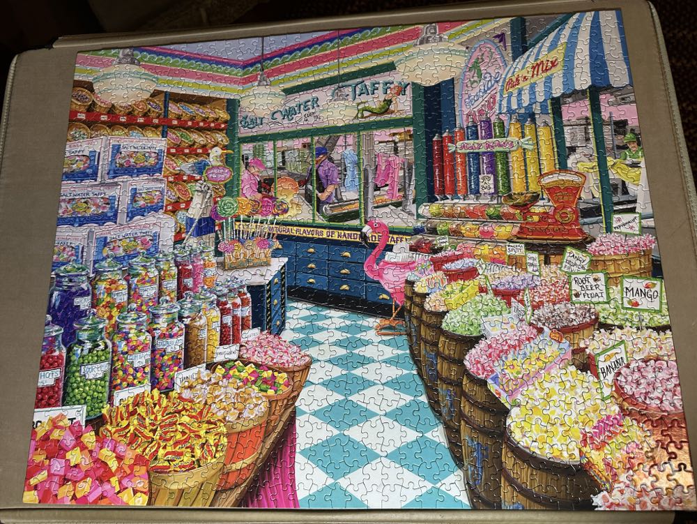 Taffy Shop - DONE - White Mountain puzzle collectible - Main Image 2