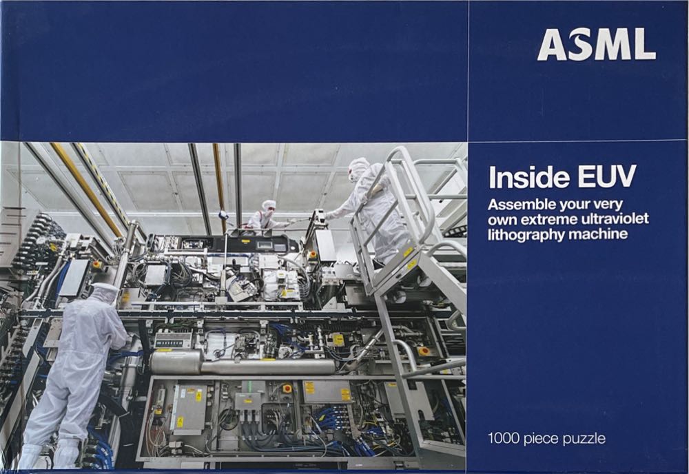 New! Red Eye Tree Frog Junior Puzzle By Hasbro