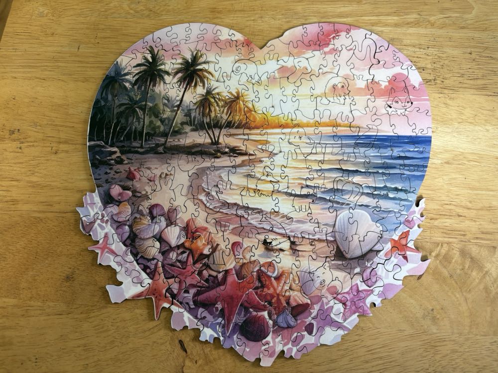 Wooden Heart Shaped Beach  - Wooden Puzzle puzzle collectible - Main Image 3