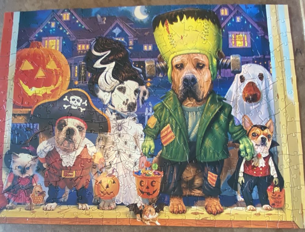 Ready For Treats - Masterpieces Puzzle Co puzzle collectible [Barcode 705988325724] - Main Image 2