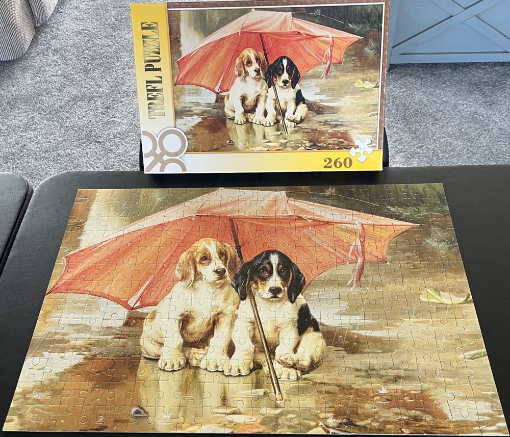 Puppies Under The Umbrella - Trefl puzzle collectible [Barcode 5900511130669] - Main Image 3
