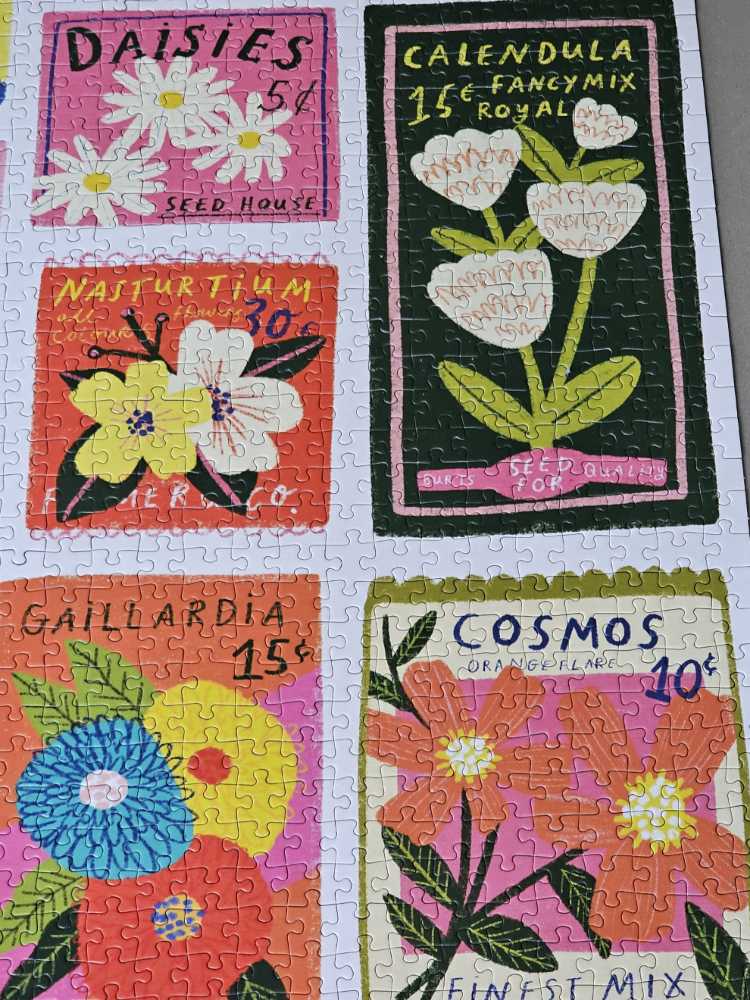 Seeds - Happily Puzzles puzzle collectible [Barcode 604565913821] - Main Image 4