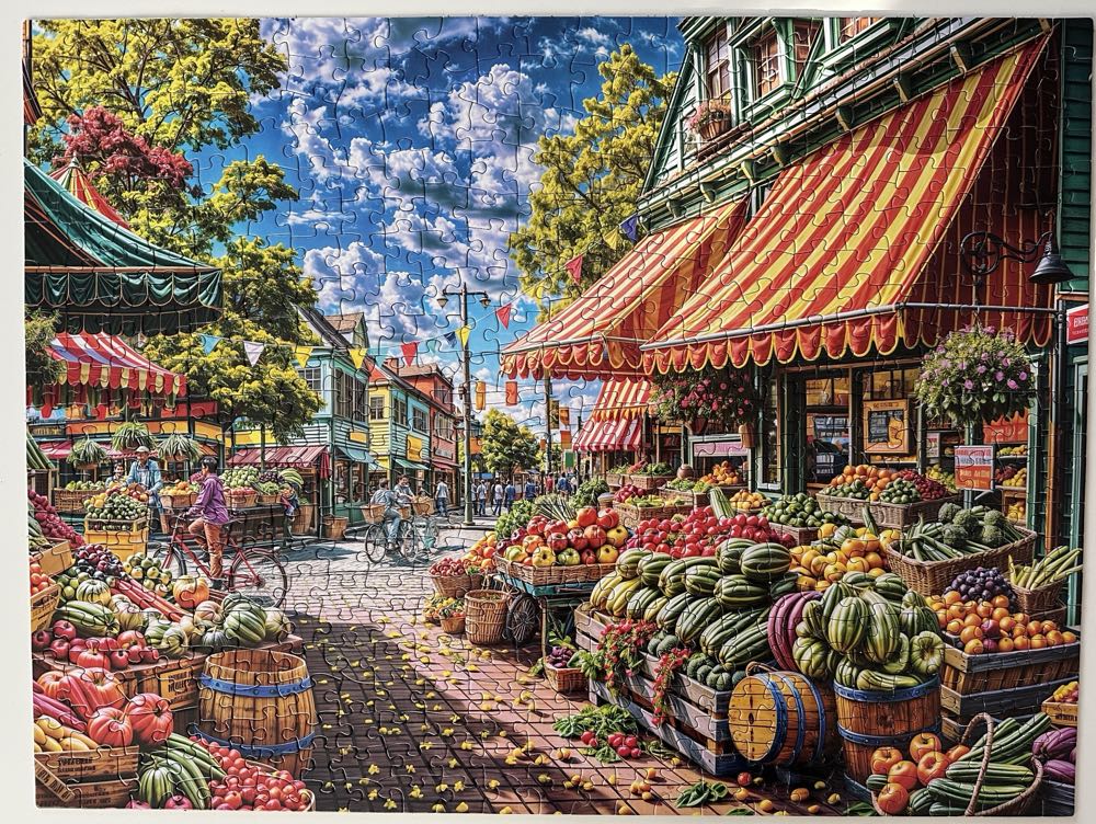 Fruit Market - White Mountain puzzle collectible [Barcode 724819269303] - Main Image 3