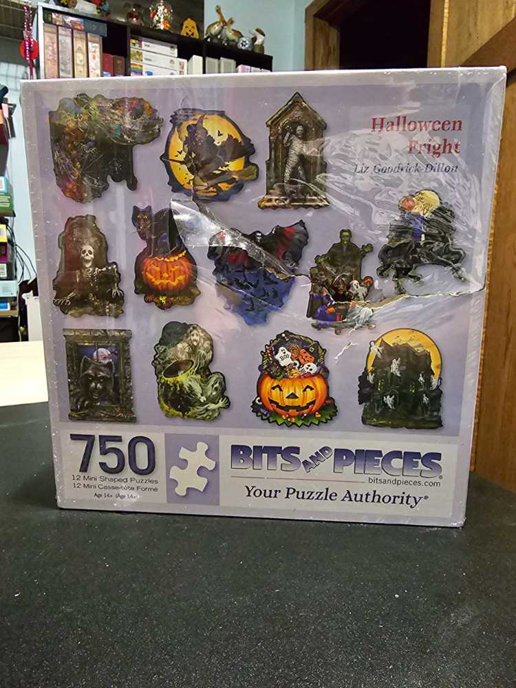 Halloween Fright  - Bits & Pieces puzzle collectible [Barcode 192949079763] - Main Image 2