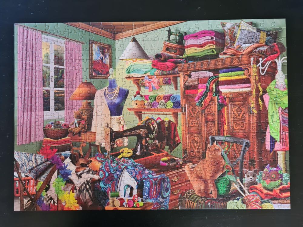 Dotty’s Sewing Den - Funbox puzzle collectible [Barcode 643690103509] - Main Image 2