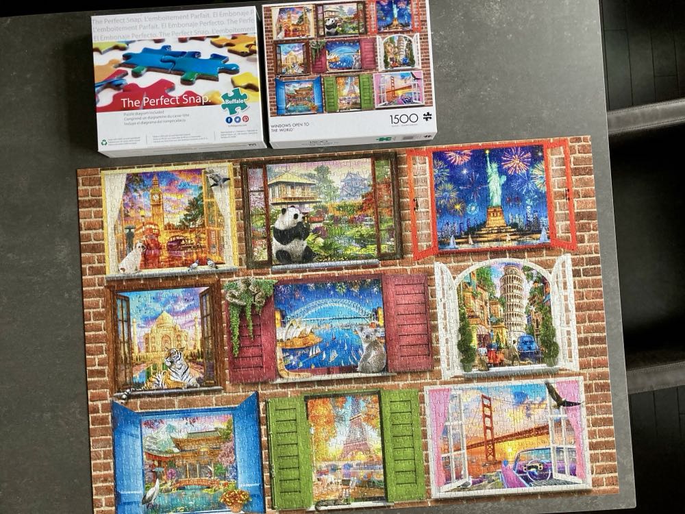 Heritage Puzzle New Morning Cape Hatteras Light 550 Piece Jigsaw Puzzle