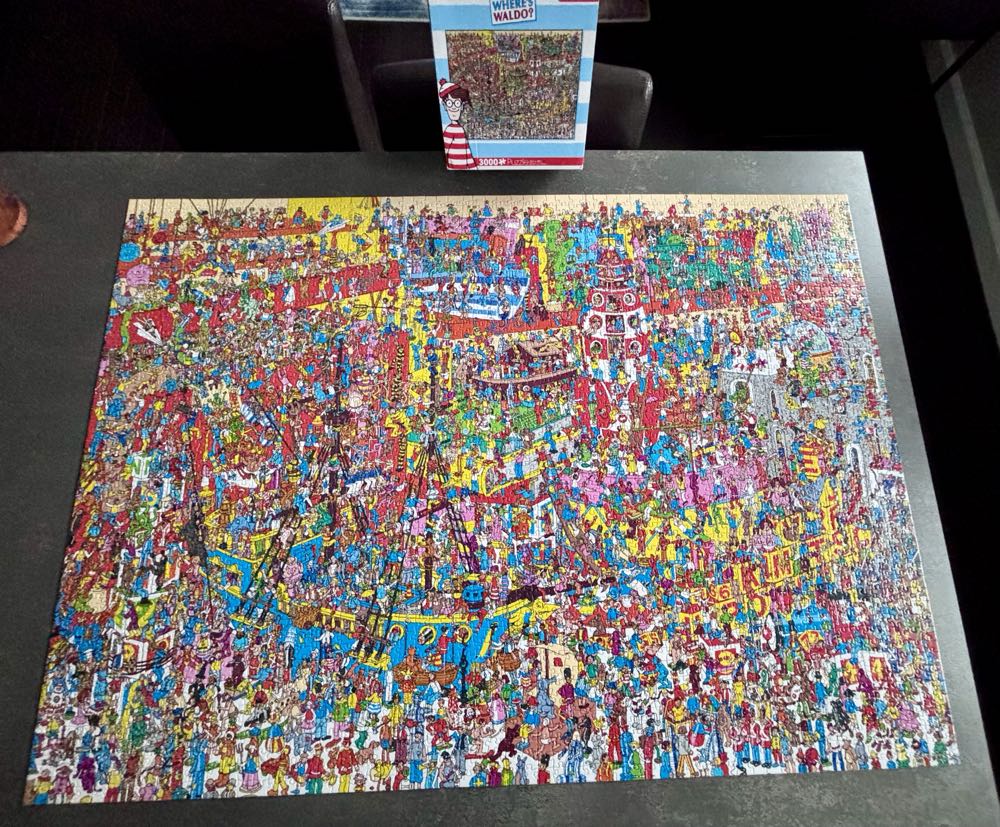Where’s Waldo? - Aquarius puzzle collectible - Main Image 2