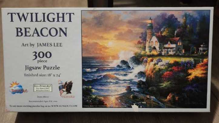 Twilight Beacon (Cheryl) - Suns Out puzzle collectible [Barcode 796780180222] - Main Image 2