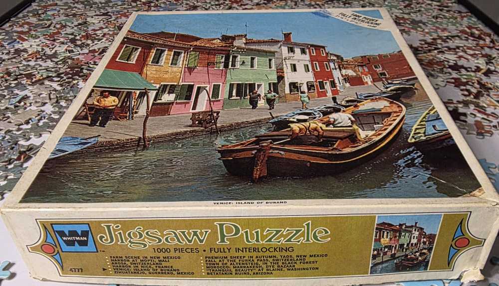 Venice: Island Of Burano  - Western Publishing Company puzzle collectible [Barcode 6416739566580] - Main Image 2