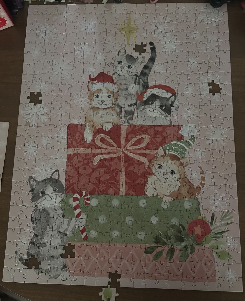 Christmas Cats  puzzle collectible [Barcode 826635329022] - Main Image 3