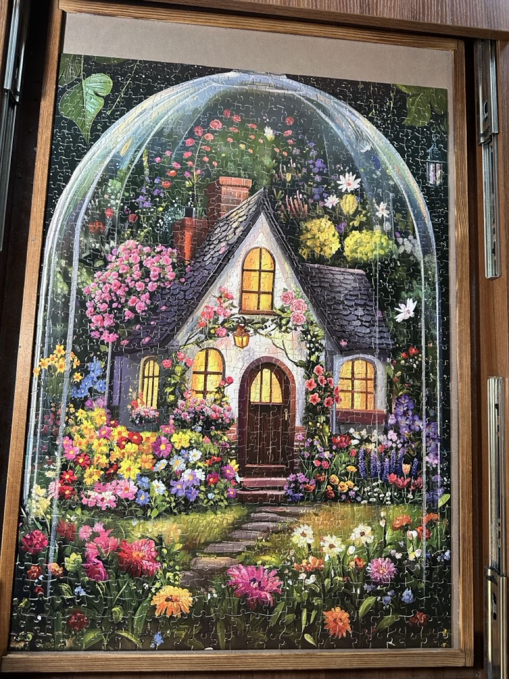Secret Garden - BBOLDIN puzzle collectible - Main Image 2