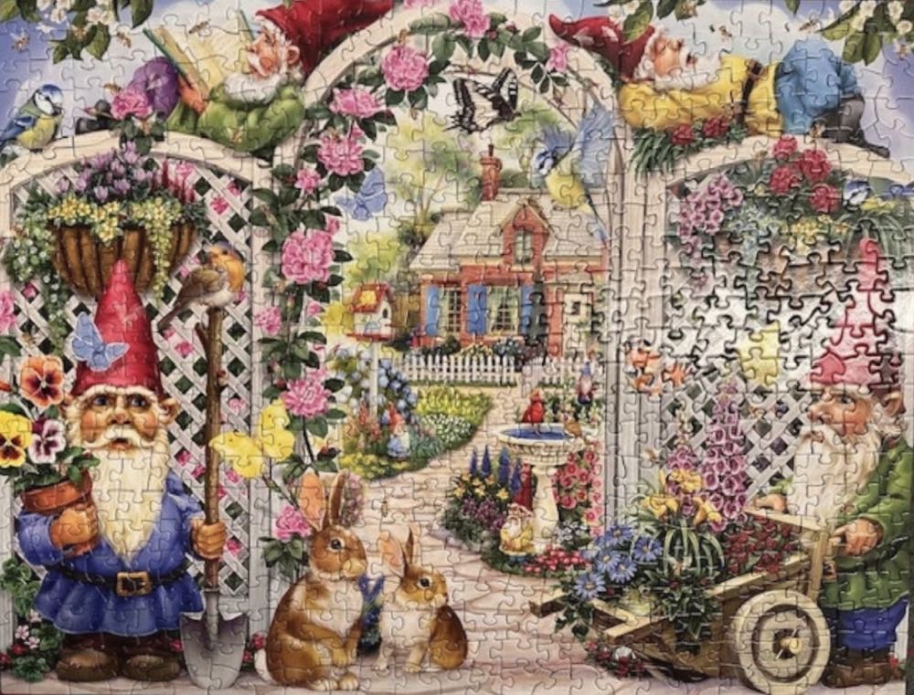 Springing Up Gnomes (📫Ada Hooge Kroeze €5,00) - Vermont Christmas Company puzzle collectible [Barcode 819273023094] - Main Image 3