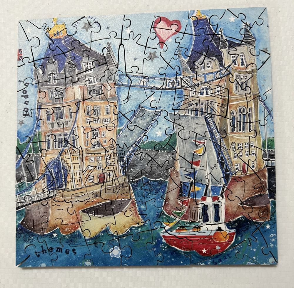 Tower Bridge - Victory Wooden Puzzle puzzle collectible [Barcode 5056461102611] - Main Image 3